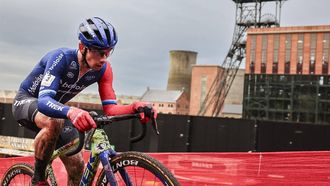 Netherlands'  Lars Van Der Haar  competes in men's elite race of the 'Exact Cross Beringen' cyclo-cross cycling event - race 1/7 of the Exact Cross competition - in Beringen on October 12, 2024. 
DAVID PINTENS / Belga / AFP