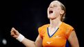 DEN HAAG - Susan Lamens in haar partij tegen Katie Boulter tijdens de Billie Jean King Cup tenniswedstrijd, kwalificaties groep F, van Nederland tegen Groot-Brittannië. ANP KOEN VAN WEEL