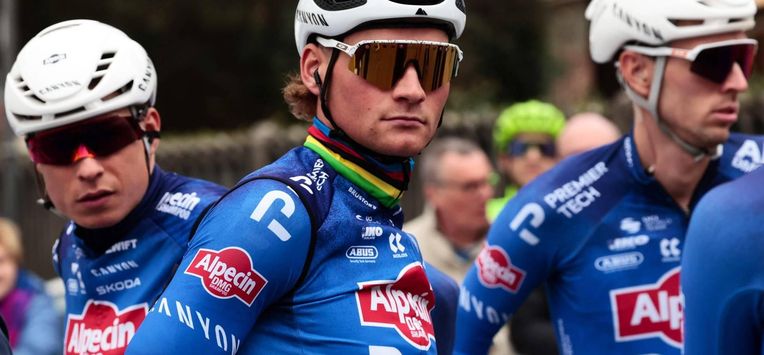 epa12809273 Dutch rider Mathieu van der Poel of team Alpecin-Premier Tech ahead of the second stage of the Tirreno-Adriatico cycling race over 206km from Camaiore to San Gimignano, Italy, 10 March 2026.  EPA/ROBERTO BETTINI