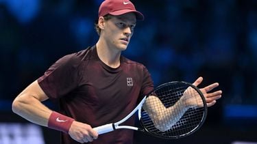 epa12521679 Jannik Sinner of Italy gestures during the men's singles Round Robin match against Alexander Zverev of Germany at the ATP Finals in Turin, Italy, 12 November 2025.  EPA/Alessandro Di Marco