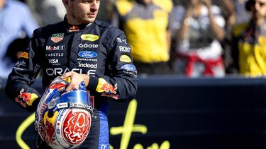 SILVERSTONE - Max Verstappen (Red Bull Racing) na afloop van de sprintkwalificatie op het circuit van Silverstone in aanloop naar de Grote Prijs van Groot-Brittannië. SANDER KONING / ANP