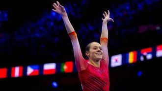 ROTTERDAM - Naomi Visser tijdens de kwalificaties op de wereldkampioenschappen turnen in Rotterdam Ahoy. IRIS VAN DEN BROEK / ANP