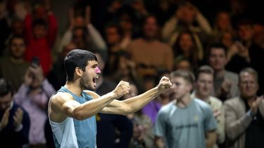 ROTTERDAM - Carlos Alcaraz (ESP) wint het ABN AMRO Open tennistoernooi in Ahoy. ANP SANDER KONING