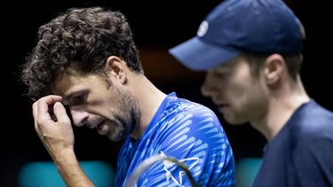 ROTTERDAM - Robin Haase en Botic van de Zandschulp in actie tegen Jackson Withrow en Nathaniel Lammons (Verenigde Staten) op de zesde dag van het tennistoernooi ABN AMRO Open in Ahoy. ANP SANDER KONING