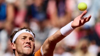 2023-07-22 15:01:29 Norway's Casper Ruud serves the ball to Italy's Lorenzo Musetti (not in picture) during the semi-final match at the Swedish Open ATP tennis tournament in Bastad, Sweden, on July 22, 2023. 
Anders Bjuro / TT NEWS AGENCY / AFP