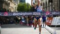 Finland's Alisa Vainio celebrates as she crosses the finish line to win the women's marathon during the European Athletics Championships in Birmingham on August 16, 2026. 
Paul ELLIS / AFP
