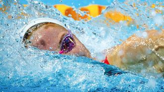 Australia's Mollie O'Callaghan competes during the Women’s Open 100m Freestyle during the 2024 Australian Open Swimming Championships at Gold Coast Aquatic Centre in Southport on April 17, 2024. 
Patrick HAMILTON / AFP