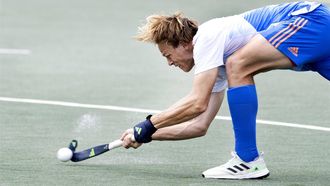 UTRECHT - Jip Janssen tijdens een training van de Nederlandse hockeymannen voorafgaand aan hun vertrek naar Duitsland voor het EK hockey in Monchengladbach. ANP OLAF KRAAK