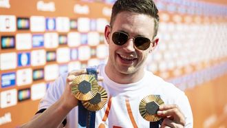 SCHEVENINGEN - Harrie Lavreysen tijdens het thuiskomstfeest van de Nederlandse sporters na de Olympische Spelen. TeamNL wordt in het beachvolleybalstadion verwelkomt door familie, vrienden en pers. ANP FREEK VAN DEN BERGH