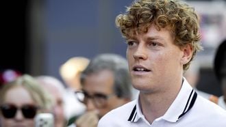 MONZA - De Italiaanse tennisser Jannik Sinner voorafgaand aan de Grote Prijs van Italië op het Autodromo di Monza. SANDER KONING / ANP