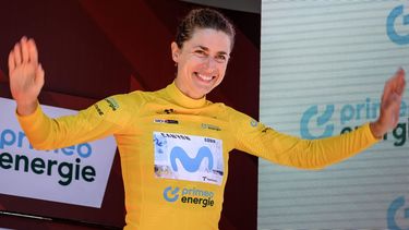 Switzerland's Marlen Reusser wearing the overall leader's yellow jersey celebrates on the podium after winning in the fourth stage, a 23,7 km time trial from Aarburg to Aarburg, at the Women’s Tour of Switzerland (Tour de Suisse) cycling race in Aarburg, Switzerland, on June 20, 2026. 
Fabrice COFFRINI / AFP