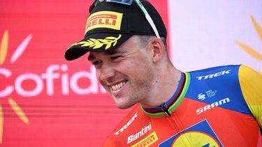 Stage winner Team Lidl-Trek's Danish rider Mads Pedersen celebrates on the podium after the 15th stage of the Vuelta a Espana cycling tour, a 167 km race between A Veiga/Vegaredo and Monforte de Lemos, on September 7, 2025.   
Miguel RIOPA / AFP