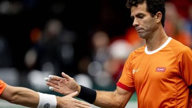 GRONINGEN - Jean-Julien Rojer van Nederland op de tweede dag van het Daviscup Qualifiers duel tussen Nederland en Zwitserland in Martiniplaza. De winnaar van de ontmoeting plaatst zich voor groepsfase van de Daviscup Final. ANP SANDER KONING