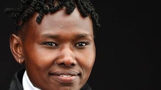 Kenya's Ruth Chepngetich poses for pictures during the Women's Elite Press Conference, in central London, on April 18, 2024, ahead of the London Marathon.   
HENRY NICHOLLS / AFP