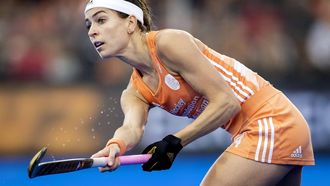 2022-07-06 20:50:45 AMSTERDAM - Eva de Goede (Nederland) tijdens de wedstrijd tussen Nederland en Chili op het WK hockey in het Wagener stadion, op 6 juli 2022 in Amsterdam, Nederland. ANP KOEN VAN WEEL