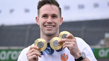 and Dutch track cyclist Harrie Lavreysen, who won three gold medals in the Paris 2024 Olympic Games, poses for a picture in the racetrack ahead of the Formula 1 Dutch Grand Prix at the Zandvoort Circuit in Zandvoort, western Netherlands, on August 22, 2024. The Formula One Zandvoort Grand Prix race will take place on August 25, 2024.
JOHN THYS / AFP