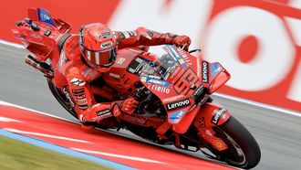 ASSEN - Marc Marquez (SPA) op zijn Ducati tijdens de vrije training MotoGP voorafgaand aan de 100e Editie van de TT van Assen. ANP VINCENT JANNINK