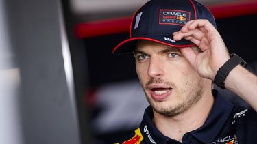 SILVERSTONE - Max Verstappen (Red Bull Racing) staat de pers te woord op het circuit van Silverstone na afloop van de Grote Prijs van Groot-Brittannië. ANP SEM VAN DER WAL