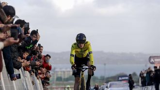 epa11172781 Danish cyclist Jonas Vingegaard of Team Visma - Lease a Bike in action during the first stage of the 3rd Gran Camino cycling race, an individual time trial of 14.8 km, in A Coruna, Galicia, northwest Spain, 22 February 2024.  EPA/Cabalar