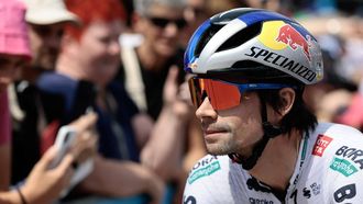 Red Bull-Bora-Hansgrohe's Slovenian rider Primoz Roglic awaits the start of the 15th stage of the 108th Giro d'Italia cycling race of 219kms from Fiume Veneto to Asiago on May 25, 2025. 
Luca Bettini / AFP