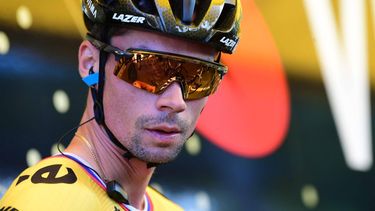 2023-08-31 12:41:08 Team Jumbo's Slovenian rider Primoz Roglic is pictured before the start of the sixth stage of the 2023 La Vuelta cycling tour of Spain, a 183,1 km race from La Vall d'Uixo to Alto de Javalambre, on August 31, 2023. 
JOSE JORDAN / AFP