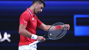 epa11054643 Novak Djokovic of Serbia reacts during his match against Alex De Minaur of Australia during their quarterfinal match of the 2024 United Cup at RAC Arena in Perth, Australia, 03 January 2024.  EPA/RICHARD WAINWRIGHT  AUSTRALIA AND NEW ZEALAND OUT