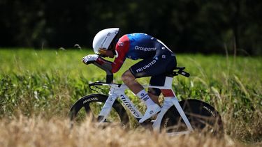 epa12227449 French rider Romain Gregoire of Groupama - FDJ team in action during the 5th stage of the Tour de France, an Individual Time Trial (ITT) over 33km in Caen, France, 09 July 2025.  EPA/CHRISTOPHE PETIT TESSON