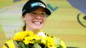 ROTTERDAM - Charlotte Kool viert haar overwinning op het podium tijdens de tweede etappe van de Tour de France Femmes, de Ronde van Frankrijk voor vrouwen, van Dordrecht naar Rotterdam. De meerdaagse wielerronde behoort tot de UCI Women's WorldTour en duurt tot en met 18 augustus. ANP BAS CZERWINSKI