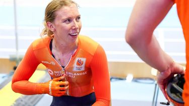 BALLERUP - Lorena Wiebes tijdens de scratch race vrouwen op de eerste dag van het WK baanwielrennen in de Ballerup Super Arena. ANP IRIS VAN DEN BROEK