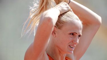 MUNCHEN - Anouk Vetter in actie tijdens het hoogspringen van de meerkamp op de zevende dag van het Multi-EK. De Duitse stad Munchen huisvest in 2022 een gecombineerd EK van diverse sporten. ANP ROBIN VAN LONKHUIJSEN