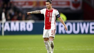 2023-11-15 22:40:26 AMSTERDAM - Sherida Spitse of Ajax tijdens de UEFA vrouwen Champions League wedstrijd in groep C tussen Ajax Amsterdam en Paris Saint Germain in de Johan Cruijff ArenA op 15 november 2023 in Amsterdam, Nederland. ANP MAURICE VAN STEEN