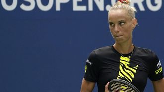 2023-08-29 18:57:09 Netherlands' Arantxa Rus looks on during the US Open tennis tournament women's singles first round match at the USTA Billie Jean King National Tennis Center in New York City, on August 29, 2023. 
TIMOTHY A. CLARY / AFP