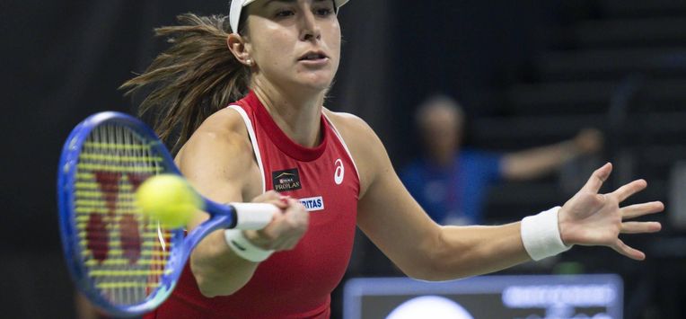 epa12882879 Switzerland's Belinda Bencic in action during their doubles match against against Czech Republic's Tereza Valentova and Marketa Vondrousova during the Billie Jean King Cup qualifiers round between Switzerland and Czech Republic in Biel, Switzerland, 11 April 2026.  EPA/PETER SCHNEIDER