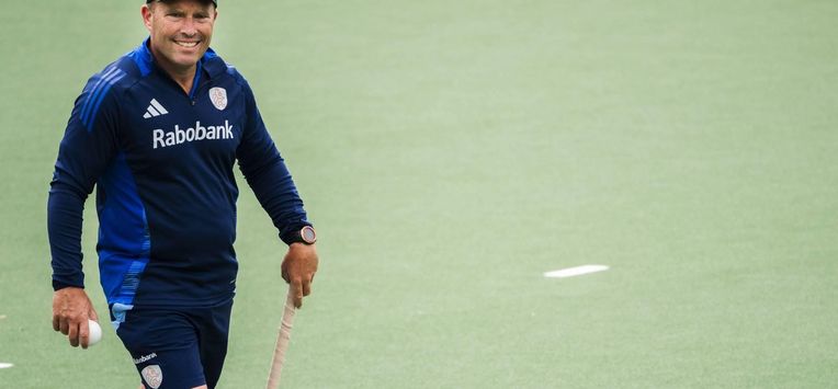 AMSTELVEEN - Bondscoach van de Nederlandse hockey heren Jeroen Delmée tijdens een training in het Wagener Stadion in aanloop naar het EK Hockey 2025 in het Duitse Mönchengladbach. ANP FREEK VAN DEN BERGH