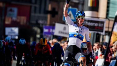 Netherlands' Lorena Wiebes of SD Worx-Protime celebrates as she crosses the finish line to win the 'Samyn des Dames' one day cycling race, in Dour, on March 4, 2025. 
VIRGINIE LEFOUR / Belga / AFP