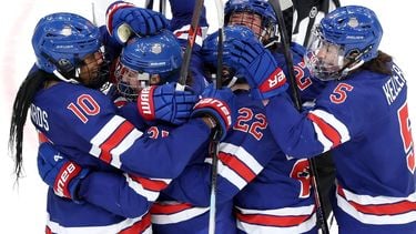 epa12759402 Hilary Knight (2L) of USA celebrates with teammates after scoring the 1-1 during the Women's Ice Hockey gold medal match between the USA and Canada at the Milano Cortina 2026 Winter Olympic Games, in Milan, Italy, 19 February 2026.  EPA/FAZRY ISMAIL