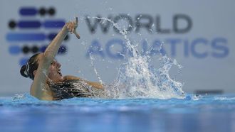 epa12252313 Marloes Steenbeek of the Netherlands competes in the Women's Solo Free finals of artistic swimming during the World Aquatics Championships Singapore 2025 in Singapore, 22 July 2025.  EPA/FAZRY ISMAIL