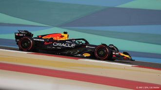 epa12027146 Red Bull Racing driver Max Verstappen of Netherlands in action during a practice session for the Formula One Bahrain Grand Prix in Sakhir, Bahrain, 12 April 2025. The 2025 Formula 1 Bahrain Grand Prix is held on 13 April 2025.  EPA/ALI HAIDER