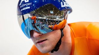BALLERUP - Jeffrey Hoogland tijdens een training voorafgaand aan het WK baanwielrennen in de Ballerup Super Arena. ANP IRIS VAN DEN BROEK