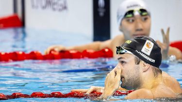 PARIJS - Arno Kamminga na afloop van de 200 meter school, op de vijfde dag van het zwemtoernooi op de Olympische Spelen. ANP KOEN VAN WEEL