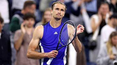 Germany's Alexander Zverev celebrates his victory over Argentina's Tomas Martin Etcheverry during their men's singles third round match on day five of the US Open tennis tournament at the USTA Billie Jean King National Tennis Center in New York City, on early August 31, 2024. 
CHARLY TRIBALLEAU / AFP