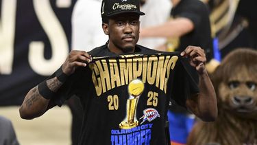 epa12192028 Oklahoma City Thunder forward Jalen Williams celebrates following the Oklahoma City Thunder win of the NBA finals, defeating the Indiana Pacers in game seven, at the Paycom Center in Oklahoma City, Oklahoma, USA, 22 June 2025.  EPA/MANUELA SOLDI SHUTTERSTOCK OUT