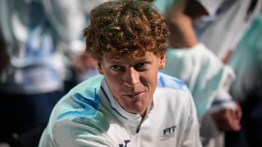 epa11605800 Jannik Sinner of Italy looks on ahead of the Davis Cup Finals Group A match between Italy and the Netherlands in Bologna, Italy, 15 September 2024.  EPA/MAX CAVALLARI