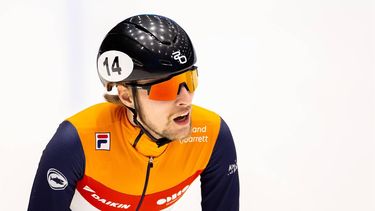 GDANSK - Friso Emons in actie tijdens de finale 1500m op de tweede dag van de EK shorttrack. ANP IRIS VAN DEN BROEK