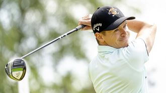 2022-05-26 12:50:20 CROMVOIRT - Daan Huizing in actie op de eerste dag van de Dutch Open. De 102e editie van het internationale golftoernooi wordt gespeeld op de golfbaan Bernardus Golf. ANP SANDER KONING