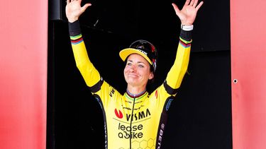 epa11278209 Dutch Marianne Vos celebrates on the podium her victory  of the Amstel Gold Race in Valkenburg, the Netherlands, 14 April 2024. This one-day cycling race is part of the UCI WorldTour.  EPA/Marcel van Hoorn