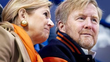 MILAAN - Koningin Maxima en koning Willem-Alexander op de tribune van de Milano Ice Skating Arena, tijdens de kwalificatiewedstrijd voor de 500 meter vrouwen op de Olympische Winterspelen. SEM VAN DER WAL / ANP