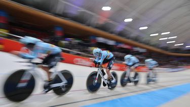 Belgium's #04 Shari Bossuyt, Belgium's #05 Katrijn De Clercq, Belgium's #47 Helene Hesters and Belgium's #65 Luca Vierstraete compete in the women's team pursuit final event of the 2025 UCI Track World Championships, at the Penalolen Velodrome, in Santiago, on October 23, 2025. 
Javier TORRES / AFP